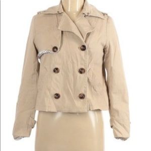 41 Hawthorn Drammen Cropped Trench